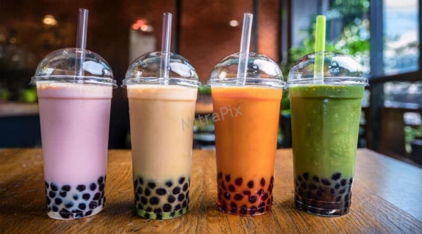 Colorful Bubble Tea with Tapioca Pearls