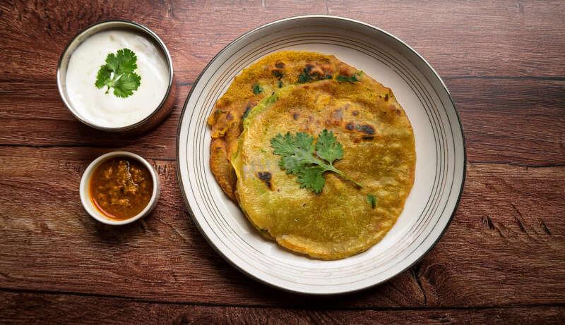 Delicious Aloo Paratha with Traditional Accompaniments